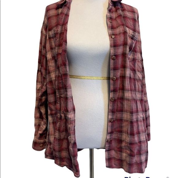 Cotton Ginny | Pink Flannel Cotton Long Sleeve Button Down Top - Picture 3 of 6